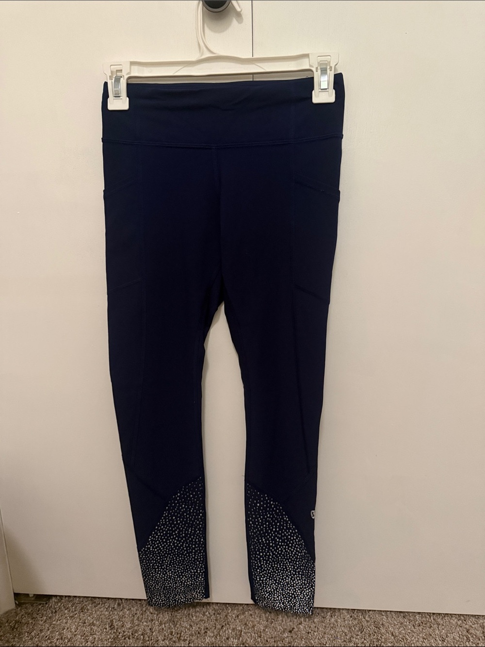 Lululemon Tight Stuff Tight in Navy Blue, Size 4